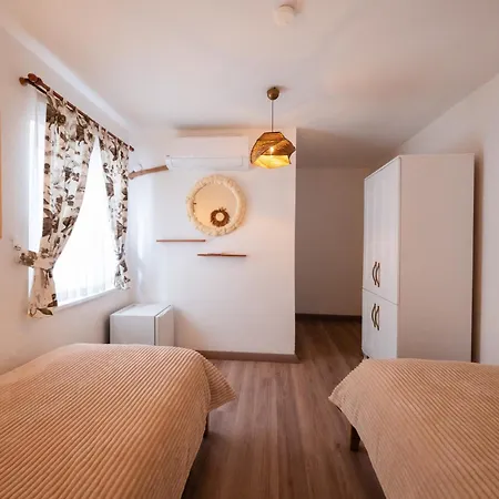 호텔 Heros 보즈자아다