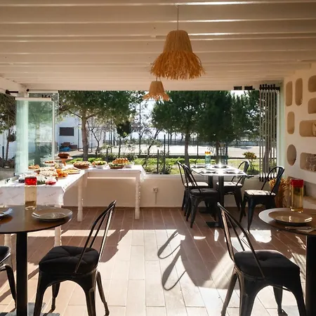 Heros 호텔 보즈자아다