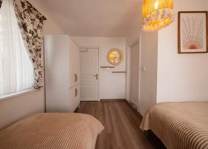 Heros Hotel Bozcaada